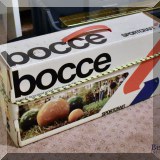 L03. Bocce set. 